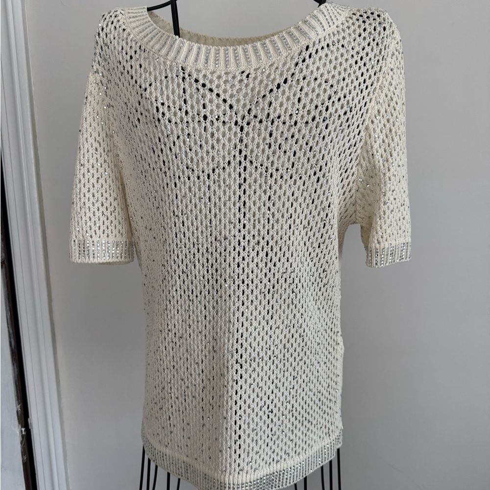 White House Black Market Cream Crew Neck Sweater